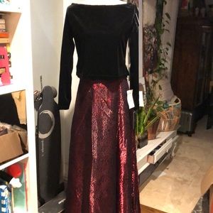 Scott McClintock Velvet long sleeve top. Absolutely gorgeous!!